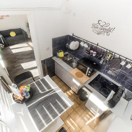City Centre Hidden Gem! Apartment For Up To 3 People Bruselas Exterior foto
