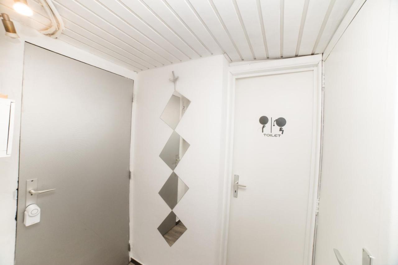 City Centre Hidden Gem! Apartment For Up To 3 People Bruselas Exterior foto